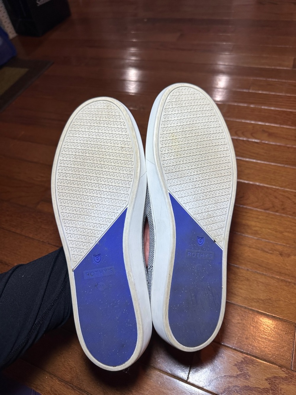Rothy’s Coast Sneaker Size 11 - Picture 2 of 6